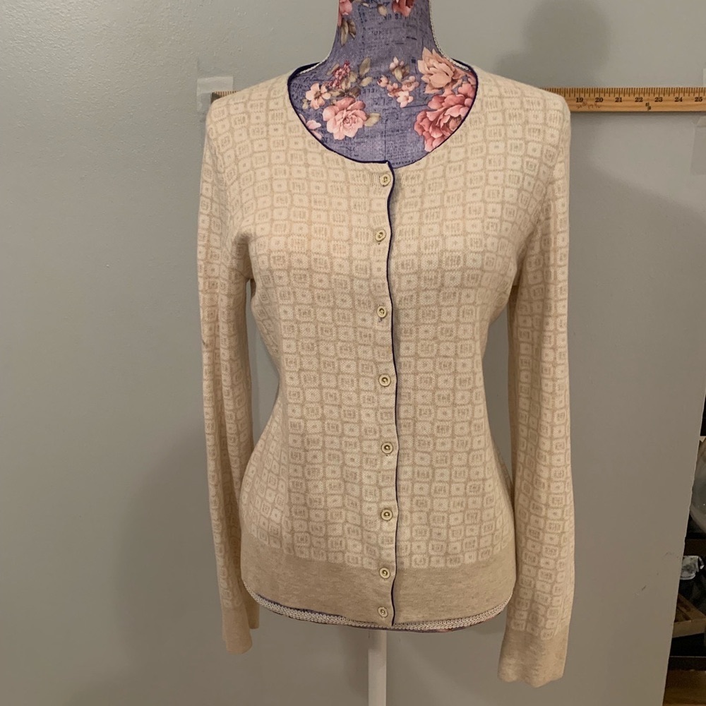 NWOT Banana Republic long sleeve cardigan - M